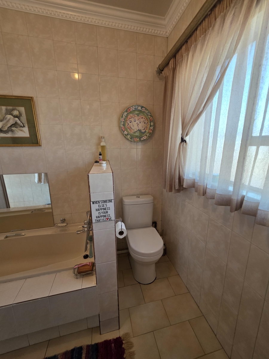 3 Bedroom Property for Sale in Naudeville Free State